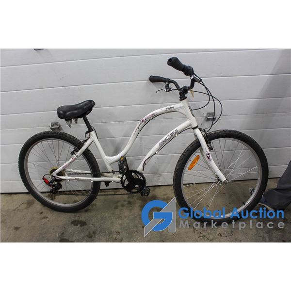 **26  Unisex Supercycle Crusier Bike - White