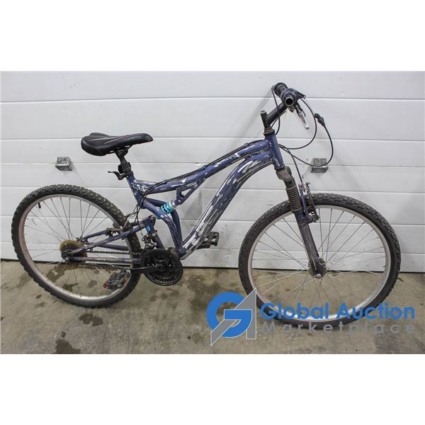 26" Unisex Hyper Mountain Bike - Blue