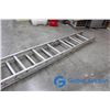 Image 3 : **24' Aluminum Extension Ladder