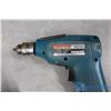 Image 5 : Makita 6010 Cordless Screwdriver w/Battery & Charger - Working