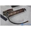 Image 2 : Pistol Grip Grease Gun, (2) 6V Flashlights
