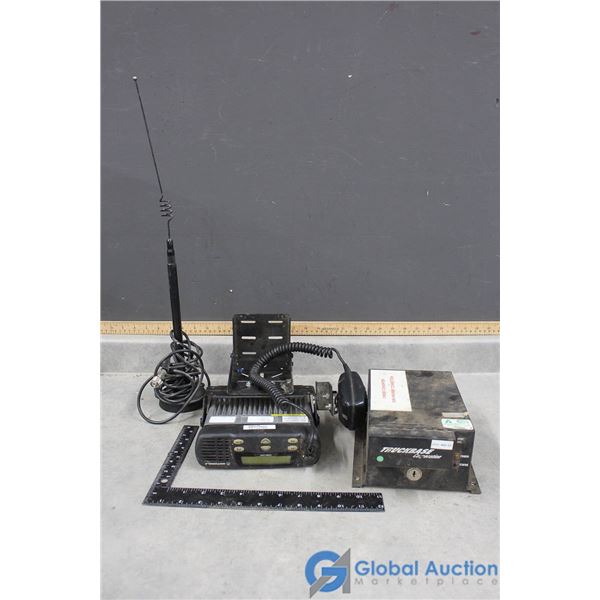 Motorola VHF 2-Way Radio & Antenna