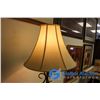 Image 5 : 52" Floor Lamp - Brass Look
