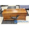 Image 1 : **Ducks Unlimited Wooden Foot Locker