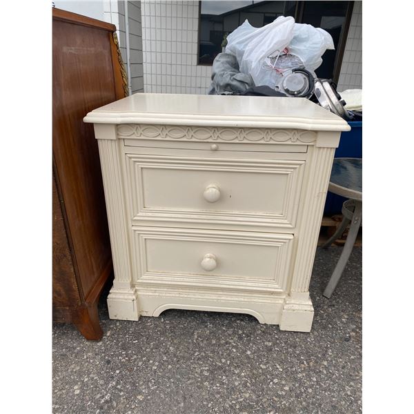 Lexington night stand