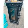Image 5 : Ornate cabinet missing one side glass and piece needs repair bottom corner