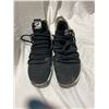 Image 2 : Kevin Durant size 12