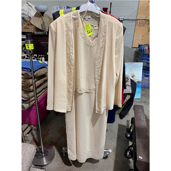 Tradition size 18 dress