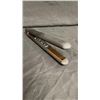Image 4 : BELISA LUNATA 1 INCH CORDLESS FLAT IRON, TESTED WORKING