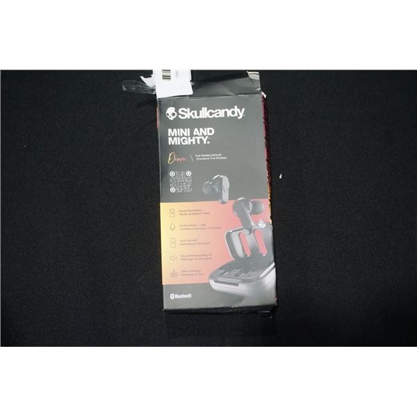 SKULLCANDY DIME IN EAR SOUND ISOLATING BLUETOOTH HEADPHONES WITH CHARGING CASE, TESTED WORKING