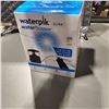 Image 2 : WATERPIK ULTRA WATER FLOSSER, WORKING