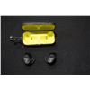 Image 1 : JAYBIRD VISTA PRO IN EAR TRULY WIRELESS EARBUDS WITH CHARGING CASE - CASE HAS VISIBLE DAMAGE, WORKIN