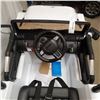 Image 4 : NEW WHITE KIDS RIDE ON JEEP, WITH REMOTE CONTROL AND AUDIO JACK, 12V, RETAIL $499, PRE BUILT