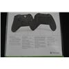 Image 3 : XBOX ONE SERIES X/S WIRELESS CONTROLLER - CARBON BLACK