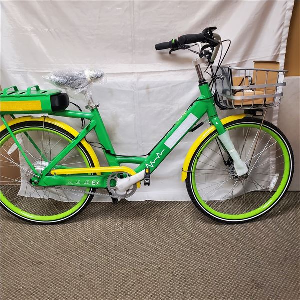 AS NEW ELECTRIC CRUISER BIKE W/ BASKET AND CHARGER 30KM CAPABILITY, 36V - RETAIL $2199