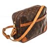 Image 2 : Louis Vuitton Brown Monogram Trocadero 27cm Crossbody Bag