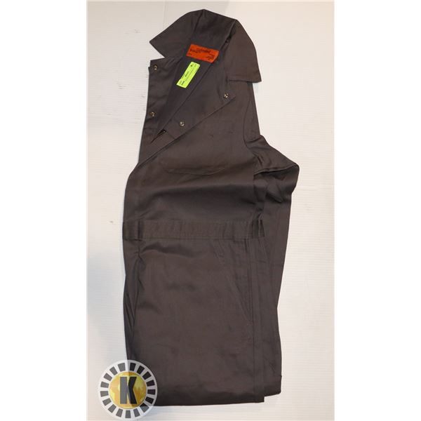 GREY ONE-PIECE COVERALLS - SIZE 40