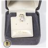 Image 1 : 10K YELLOW GOLD CUBIC ZIRCONIA PENDANT