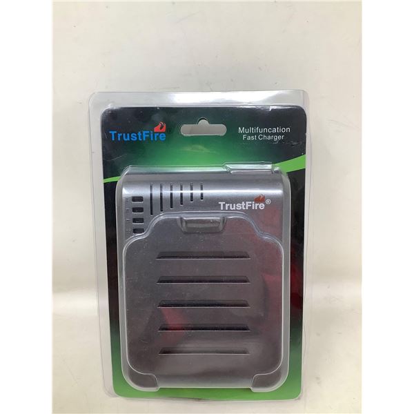 TrustFire Multifunction Fast Charger