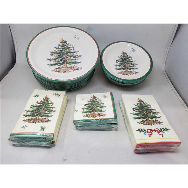 Paper Christmas Dishes 80x Dinner Plate , 80x Desert plates ,96 Large Napkins, 60x Small Napkins