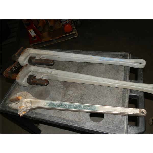 Crescent Wrench & Pipe Wrenches