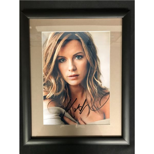 KATE BECKINSALE SIGNED AND FRAMED 8 X 10 (RA COA)