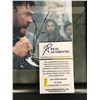 Image 2 : CHRIS HEMSWORTH SIGNED AND FRAMED 8 X 10 (RA COA)