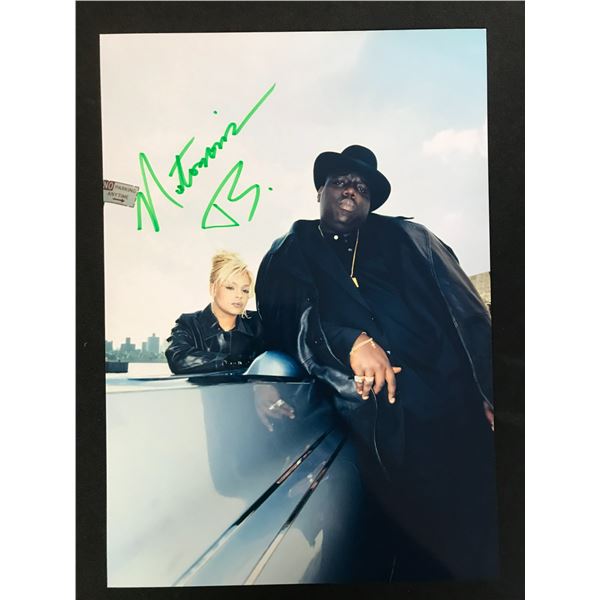 NOTORIOUS B.I.G. SIGNED 8 X 10 (RA COA)