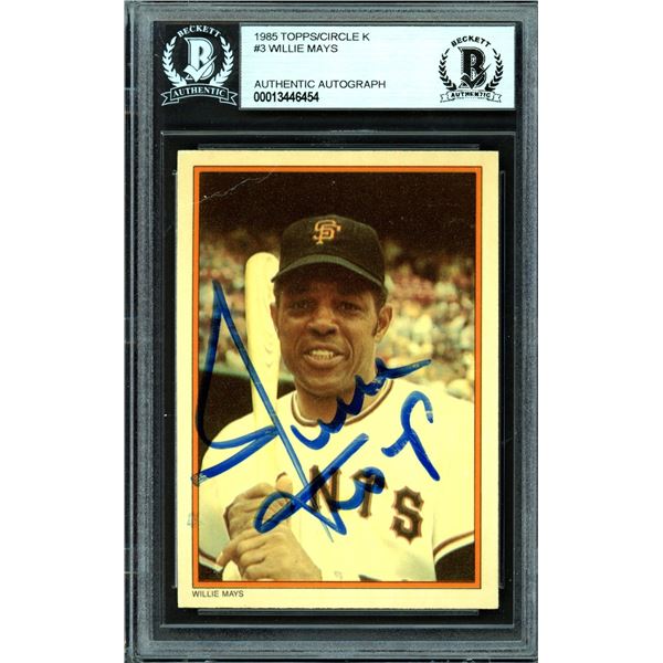 WILLIE MAYS SIGNED 1985 TOPPS CARD (BECKETT AUTHENTIC)