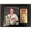 Image 1 : GORDIE HOWE SIGNED FRAMED PHOTO DISPLAY DGL COA