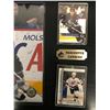 Image 2 : WILLIE MITCHEL 16 X 20 DISPLAY WITH SPORTS CARDS