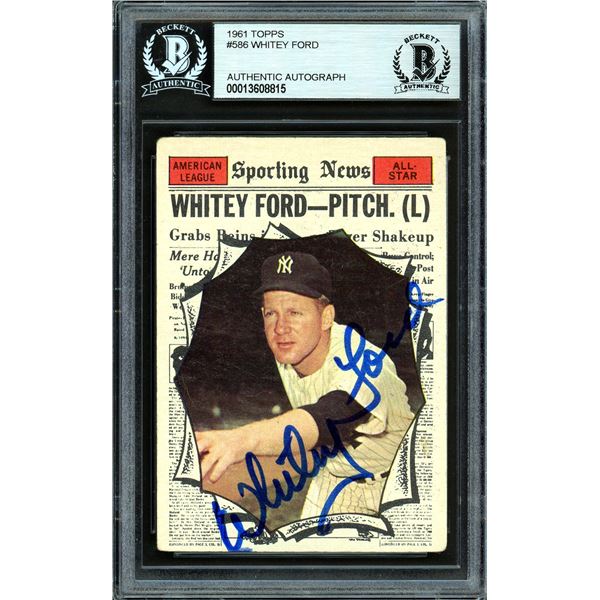 1961 TOPPS #586 WHITEY FORD AUTHENTIC AUTOGRAPH (BECKETT AUTHENTIC)