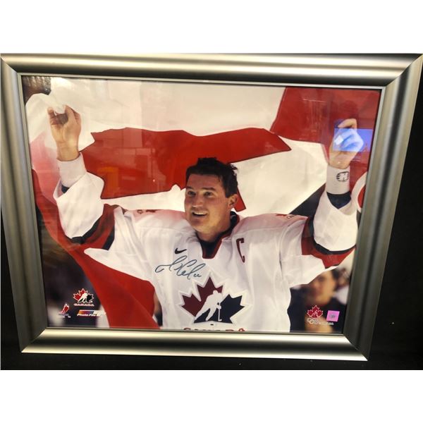 MARIO LEMIEUX SIGNED AND CUSTOM FRAMED TEAM CANADA 16 X 20 SUPERSTAR COA