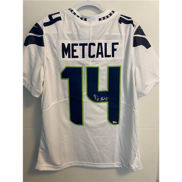 DK METCALF SIGNED SEAHAWKS NIKE PRO JERSEY (FANATICS HOLO)