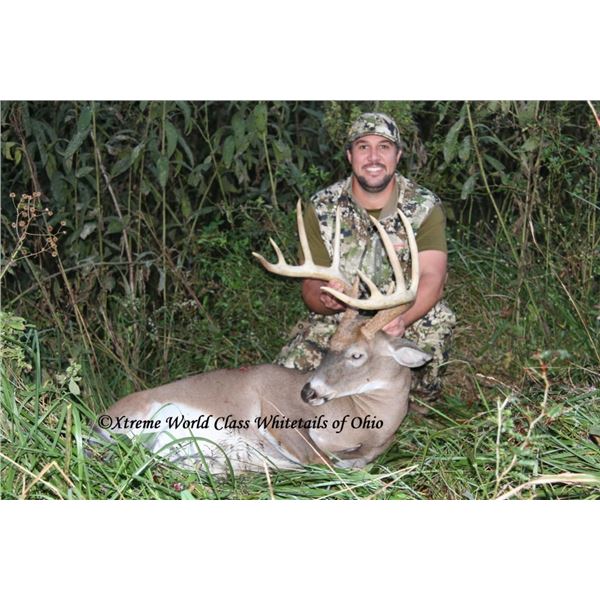OHIO - 3 DAY ESTATE TROPHY WHITETAIL HUNT FOR 2 HUNTERS