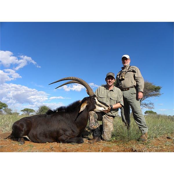 SOUTH AFRICA - 7 DAY PLAINS GAME RIFLE HUNT FOR 1 HUNTER & OBSERVER