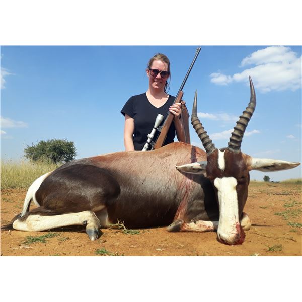 SOUTH AFRICA - 7 DAY PLAINS GAME HUNTING SAFARI FOR 2 HUNTERS