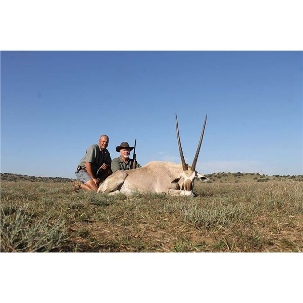 SOUTH AFRICA - 7 DAY PLAINS GAME HUNTING SAFARI FOR 1-4 HUNTERS