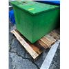 Image 1 : From the Hockey Show - Large Green wooden box