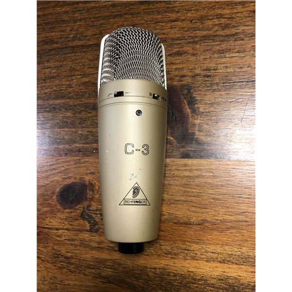 Behringer C3 Microphone