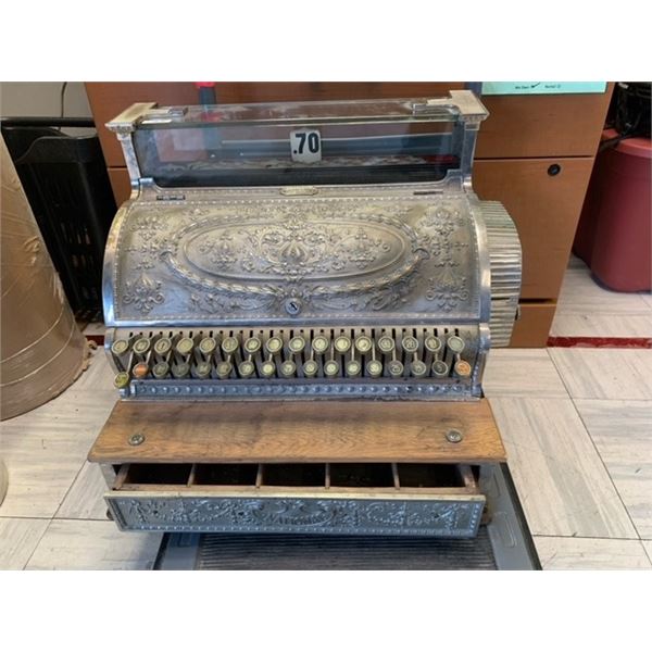 National Cash Register with wood cash drawer - Machine #1550155 559