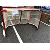 Image 1 : Goalie Net from the Hockey Show - used on set - NHL Regulation Net