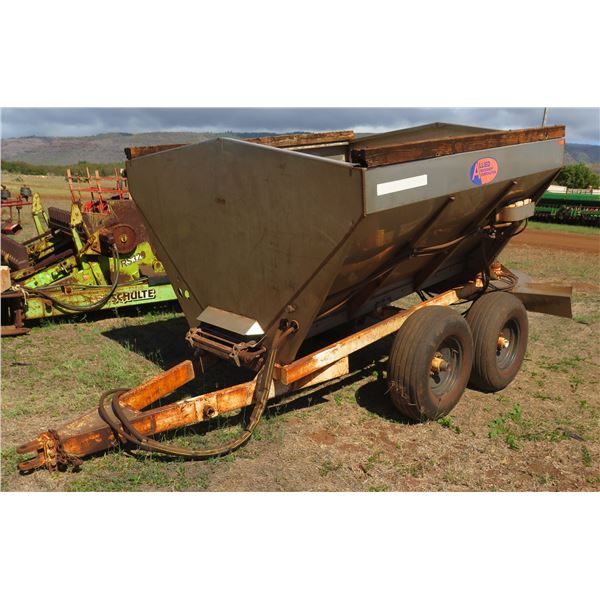 S&A Transpread Spreader Implement