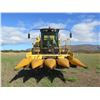 Image 3 : Oxbo Corn Picker Legacy Series 2480 Specialty Machine, Runs, 3154 Hours