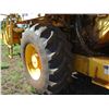 Image 9 : Oxbo Corn Picker Legacy Series 2480 Specialty Machine, Runs, 3154 Hours