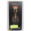 Image 1 : GILLETTE LABS HEATED RAZOR