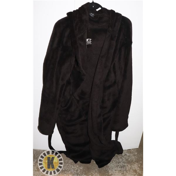 MENS L/XL DARK BROWN PLUSH HOODED ROBE