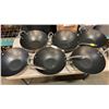 Image 1 : 6 STORE RETURN WOKS