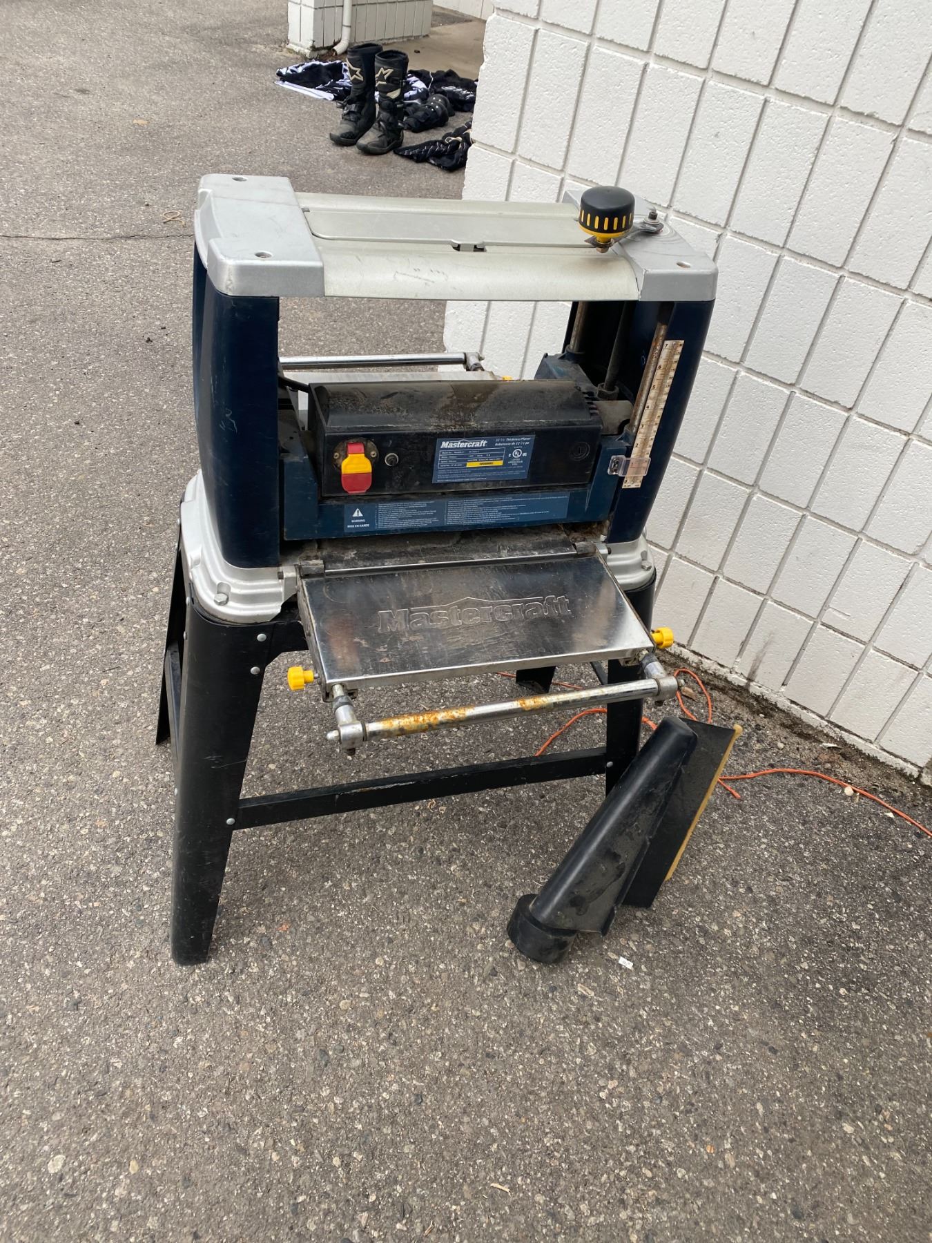 Mastercraft thickness planer