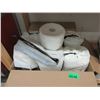 Image 1 : Box of 13 Rolls of Disposable Cotton Face Cloths